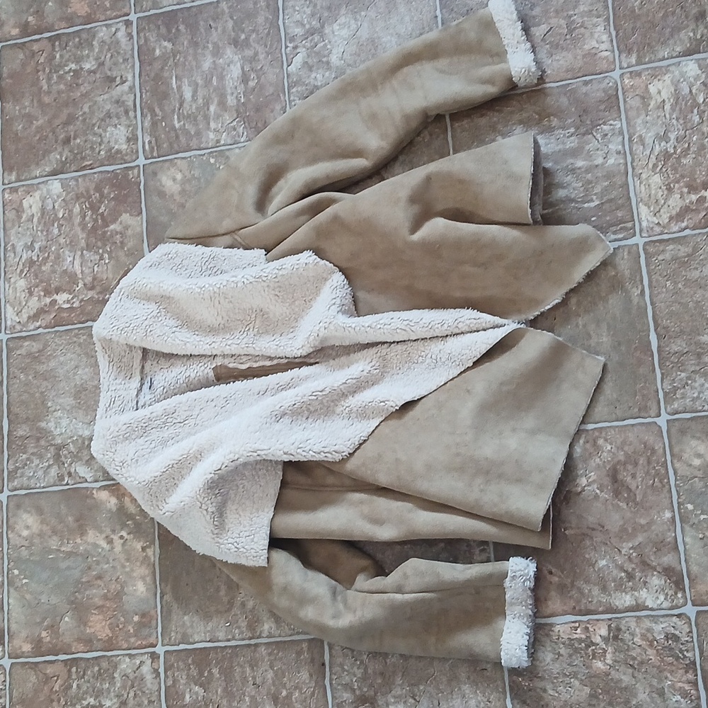 Ecote Tan and Cream Shearling Jacket - Picture 3 of 11